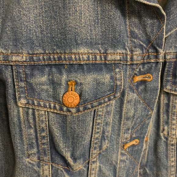 Madewell Jean Jacket in Pinter Wash - Picture 4 of 5